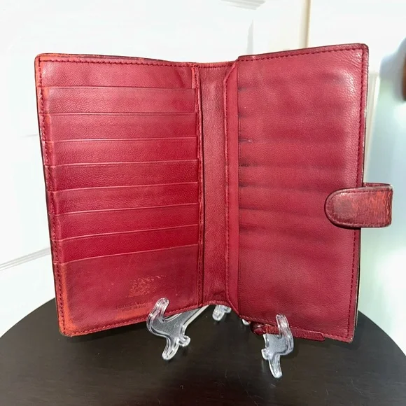 Bottega Veneta Woven Burgundy Classic Leather Wallet - Authentic - Picture 3 of 15